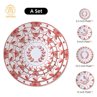 Assiettes de présentation en porcelaine fine faite à la main avec des fleurs d'aquarelle rouges et une vaisselle de banquet en céramique de conception nouvelle pour les mariages