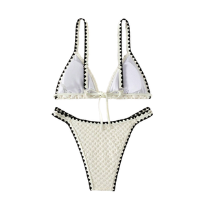 Ensemble 2 pièces de maillot de bain sexy personnalisé couleur unie avec string à bordure en croissant et décolleté en V pour la vente en gros - Product Image 1