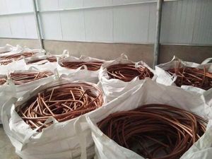 Chatarra de Alambre de Cobre Rojo con una Pureza del 99.9% Suministrada Directamente de Fábrica al Precio Más Bajo - Product Image 5