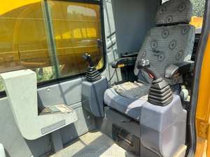 Grue d'occasion QY30K5D QY25K5C QY55KC QY70KC QY75KC QY100K-II QY130K XCT75 XCT50 XCT80L5 XCT85 XCA220 XCA300 STC800E Grue mobile - Product Image 2