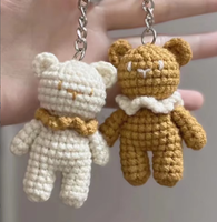 Pendentif porte-clés en fil de laine ours mignon transfrontalier, fait main au crochet, écharpe de dessin animé, pendentif de sac pour couple au design simple