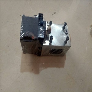 เซอร์โวไฮดรอลิกไฟฟ้า HVM090-060-1211-1G กระบอกสูบทรงตัววี วาล์วไฮดรอลิกไมโครมิเตอร์รูปตัววี - Product Image 4