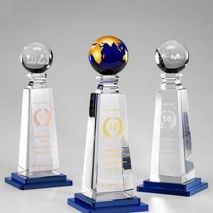 Trofeo de cristal del Campeonato Mundial DE LA Tierra en blanco grabado con láser 3D de Honor de cristal con base de cristal - Product Image 1