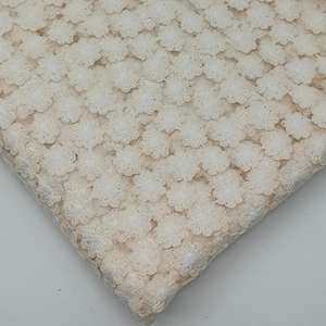 高品质纯色刺绣面料 网眼面料 小花朵刺绣 女式夏季服装 - Product Image 3