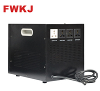 Régulateur de tension AC monophasé entièrement automatique à faible puissance 5KVA en cuivre SVC 50Hz noir