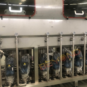 Máquina de Llenado y Lavado de Botellas de 5 <span class=keywords><strong>Galones</strong></span> y <span class=keywords><strong>20</strong></span> <span class=keywords><strong>Litros</strong></span> para una Producción Eficiente - Product Image 3