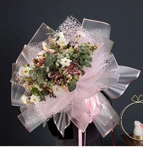 1 paquet de papier d'emballage à fleurs coréennes résistant à l'humidité avec cadre doré bord doré papier artisanal épais pour les bouquets de <span class=keywords><strong>fleuriste</strong></span> - Product Image 3