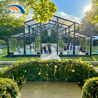 Tente de réception modulaire en aluminium pour événements d'entreprise en plein air, avec structure noire robuste de 15 m