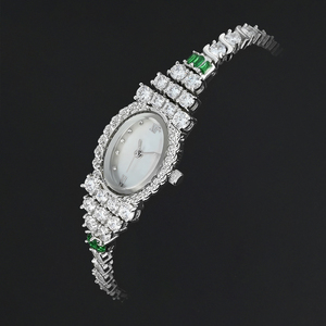 Reloj de Diamantes Ovalado con Logotipo Personalizado para Mujer - Reloj de Pulsera de Lujo para Dama - Product Image 3