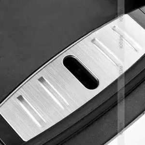 适用于特斯拉3型前发动机罩门槛板护板前行李箱锁盖不锈钢保护条装饰汽车附件