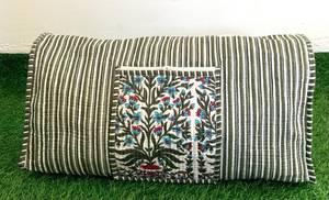 Factory Direct Hand Block Printed 100% Cotton <b>Quilted</b> Duffle Bag Large Capacity Luggage Travel Bag OEM/ODM - Product Image 6