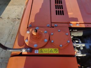 Mini-excavatrice sur chenilles Hitachi ZX70 7T d'occasion, modèle 2024, haute qualité, certifiée CE, moteur fiable, boîte de vitesses, fabrication japonaise - Product Image 6