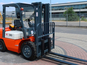 <span class=keywords><strong>Chariot</strong></span> <span class=keywords><strong>élévateur</strong></span> à essence pour machines logistiques chargeur à godet <span class=keywords><strong>télescopique</strong></span> 4X4 CPQD30 <span class=keywords><strong>location</strong></span> de <span class=keywords><strong>chariot</strong></span> <span class=keywords><strong>élévateur</strong></span> économie d'énergie haute efficacité - Product Image 3