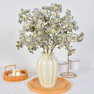 Rama de Flores Artificiales Laixing, Plástico Suave, Decoración para el Hogar, Decoración para Bodas - Product Image 1