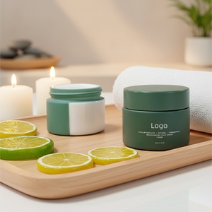 Tarro de Vidrio Cerámico Verde Mate Personalizado de 15ml 20ml 30ml 50ml 100ml, Tarro de Crema Cosmética de Porcelana Blanca Opalina con Tapa - Product Image 1