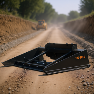 Cucharón para motoniveladora Tmg Srg72 de 72 pulgadas con orificios para grilletes y bordes de corte bidireccionales para nivelación y distribución de material en carreteras - Product Image 2