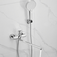 Ensemble de douche de salle de bains moderne design mixte avec robinet de baignoire en laiton Robinets de baignoire et de douche