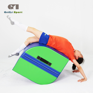 Thể dục dụng cụ đào tạo đốm Mat và cơ bản thông qua trở lại handspring mat - Product Image 4