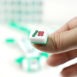 Portable Mini <span class=keywords><strong>Mahjong</strong></span> Set Melaine <span class=keywords><strong>Traditionnel</strong></span> <span class=keywords><strong>Chinois</strong></span> Mahjongg Poche Voyager <span class=keywords><strong>Mahjong</strong></span> Mah Jong <span class=keywords><strong>Jeu</strong></span> Ensemble - Product Image 2