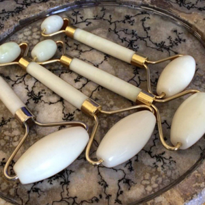 Ensemble d'outils <span class=keywords><strong>de</strong></span> <span class=keywords><strong>massage</strong></span> Gua Sha en pierre naturelle <span class=keywords><strong>Rouleau</strong></span> <span class=keywords><strong>de</strong></span> <span class=keywords><strong>massage</strong></span> du <span class=keywords><strong>visage</strong></span> pour SPA Body <span class=keywords><strong>Visage</strong></span> Eye Application <span class=keywords><strong>Rouleau</strong></span> <span class=keywords><strong>de</strong></span> <span class=keywords><strong>jade</strong></span> - Product Image 6