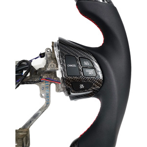 พวงมาลัยคาร์บอนไฟเบอร์แบบกำหนดเองสำหรับ Honda Civic Fit Accord Jade รุ่นที่ 10 สปอร์ตเรซซิ่ง พร้อมถุงลมนิรภัย หุ้มหนังรูระบายอากาศและหนังกลับ - Product Image 4