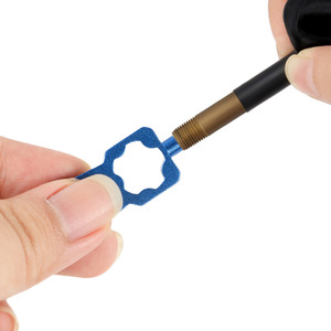 Dr. Herramienta gigante cuatro en uno con boquilla de aire, llave de válvula multifuncional de aleación de aluminio para reparación de neumáticos de bicicleta - Product Image 3