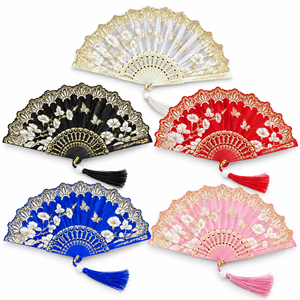 Éventail en dentelle élégant pour femmes, fait main, pour mariage ou fête, avec décorations peintes et motifs artistiques - Product Image 1