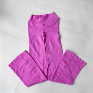 Pantalones acampanados sin costuras de color liso personalizados para mujer, de secado rápido, transpirables, de pierna ancha, con efecto realce de glúteos, cintura alta, <span class=keywords><strong>leggings</strong></span> de yoga acampanados. - Product Image 5