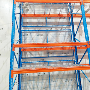 Sistem Rak Pallet Selektif Baja Tugas Berat L2200*W1000*H2025mm Kapasitas Beban 1000kg-5000kg Perlindungan Anti Korosi Dapat Ditumpuk - Product Image 1