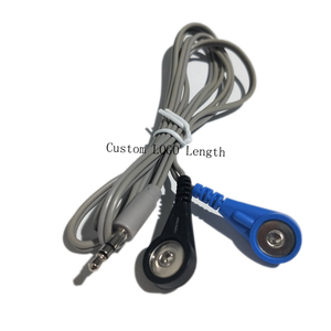 Стандартный кабель 2-в-1 с кнопочным разъемом: аудиоразъем 3,5 мм стерео на 2 гнезда 4,0 мм с кнопочным креплением - Product Image 2