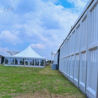 Tente de réception de luxe avec murs en verre transparents, structure en alliage d'aluminium pour mariages en plein air, événements et salons professionnels