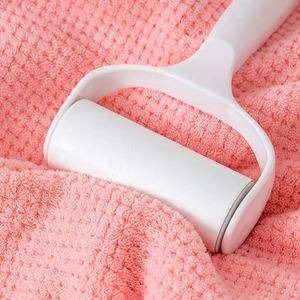 Serviette de protection pour cheveux longs et mouillés en polaire corail à séchage rapide avec logo personnalisé et bande élastique pour femme - Product Image 4