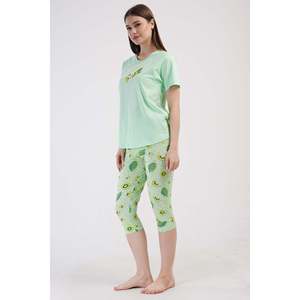 Conjunto de pantalón capri y top de cuello redondo con mangas raglán y puños ovalados KADIN LYC SUPREM - Verde celadón - Verde celadón - Product Image 2