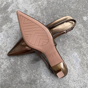 <span class=keywords><strong>Scarpe</strong></span> da donna estive di lusso <span class=keywords><strong>con</strong></span> pompa <span class=keywords><strong>chiuse</strong></span> nuovi arrivi <span class=keywords><strong>scarpe</strong></span> da donna alla moda tacchi <span class=keywords><strong>scarpe</strong></span> <span class=keywords><strong>con</strong></span> <span class=keywords><strong>tacco</strong></span> in pelle sandali da donna - Product Image 6