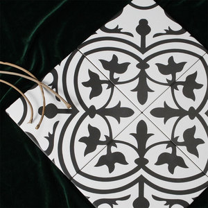 Piastrella Decorativa in Ceramica Dipinta a Mano con Motivo Arabesco Antico 8''x8'' per Pareti e <span class=keywords><strong>Pavimenti</strong></span> - Product Image 4