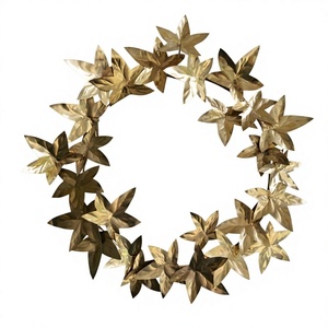 Guirnalda Metálica Estrella Dorada, Flores Decorativas Hechas a Mano, Estilo Glamuroso Sin Iluminación, Guirnalda Navideña - Product Image 1