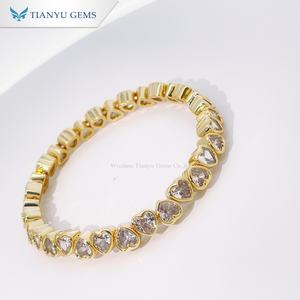 Pulsera de Cobre Chapada en Oro Exquisita de Tianyu Gems, Cadena de Eslabones con Corazón de Circonita Completa, Joyería para Mujer - Product Image 2