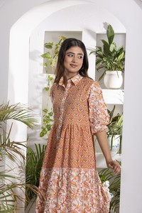 Vestido Blanco con Parches Estilo Mostaza para Mujer, con Cierre de Botones y Cuello, Diseño de Tres Capas con Vuelo para un Look Casual y Elegante - Product Image 6