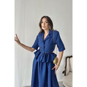 Ensemble élégant pour femme en lin et coton bleu marine avec veste à volants ceinturée et jupe froncée, manches trois quarts, respirant - Product Image 2