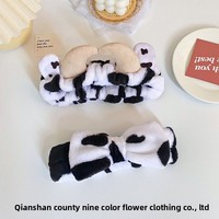 Serre-tête en peluche super mignon pour femme, style coréen, avec nœud papillon 3D et motif vache, populaire sur internet, pour mariage et maquillage
