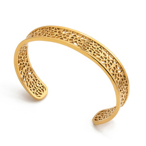 Vintage Style 18K Gold Stainless Steel Lace Openwork <b>Bracelet</b> <b>Flower</b> Pattern Unisex Jewelry Gift Yiwu Origin Part Number - Product Image 5