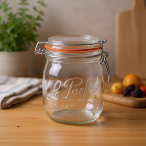 Pot en verre Le Parfait avec couvercle à clip 0,5 L, récipient de conservation pour aliments - Product Image 3