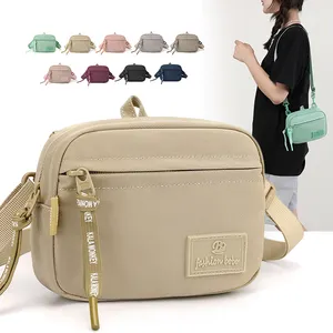 2022 Women's Shoulder Bags Small Travel Handbag Messenger Cross Body Nylon Messenger Bags For Women