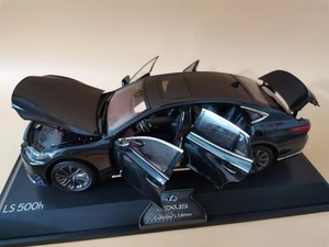 1:18 modello di <span class=keywords><strong>auto</strong></span> in lega giapponese <span class=keywords><strong>Lexus</strong></span> LS500h modello di <span class=keywords><strong>auto</strong></span> in lega di simulazione - Product Image 6
