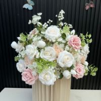 Vente flash - Boule de fleurs artificielles en soie 3D réaliste de luxe, blanche, 100 cm, pour la décoration de table de mariage, de fête ou d'événement