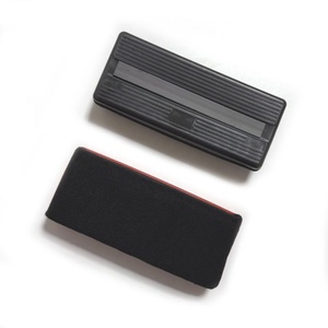 Borrador de pizarra magnético de borrado en seco, limpiador de pizarras de goma EVA, económico y local, para uso en aulas. - Product Image 3