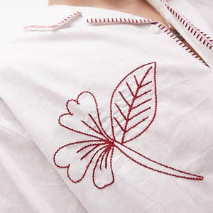 Oem <span class=keywords><strong>Chemise</strong></span> <span class=keywords><strong>blanche</strong></span> en lin brodée et décontractée à manches courtes et à col rabattu pour hommes - Product Image 3