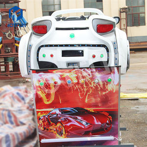 Coche Volador de Plástico PP de Vanguardia, Revolucionario, Futurista, de Alto Rendimiento, Lujoso y Elegante para Interiores y Exteriores, en Venta en Centros Comerciales - Product Image 4