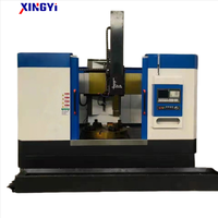 Tour vertical modèle XL1600 adapté au traitement des surfaces intérieures et extérieures, des faces d'extrémité, des trous coniques et autres.