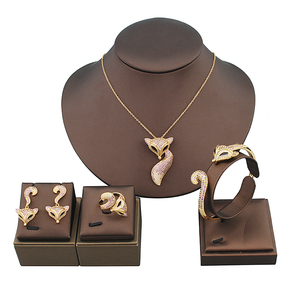Marchio di moda di lusso set di <span class=keywords><strong>gioielli</strong></span> di <span class=keywords><strong>volpe</strong></span> animale con zirconi cubici colorati set placcato oro 18k 4 pezzi per <span class=keywords><strong>gioielli</strong></span> da donna - Product Image 5